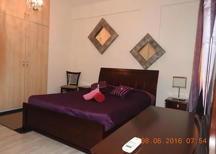 Gulf Palace Apartments